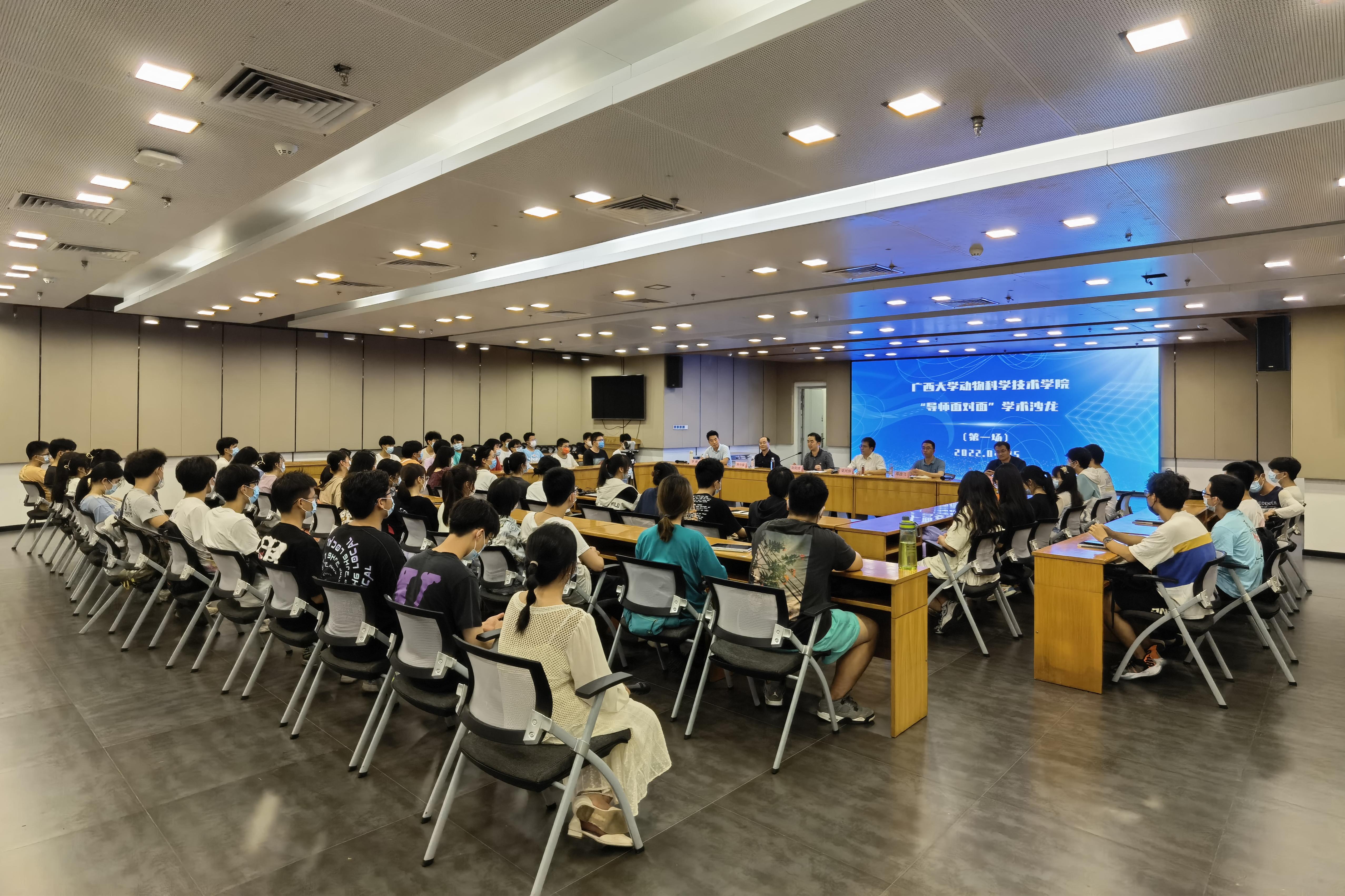 英国上市公司365