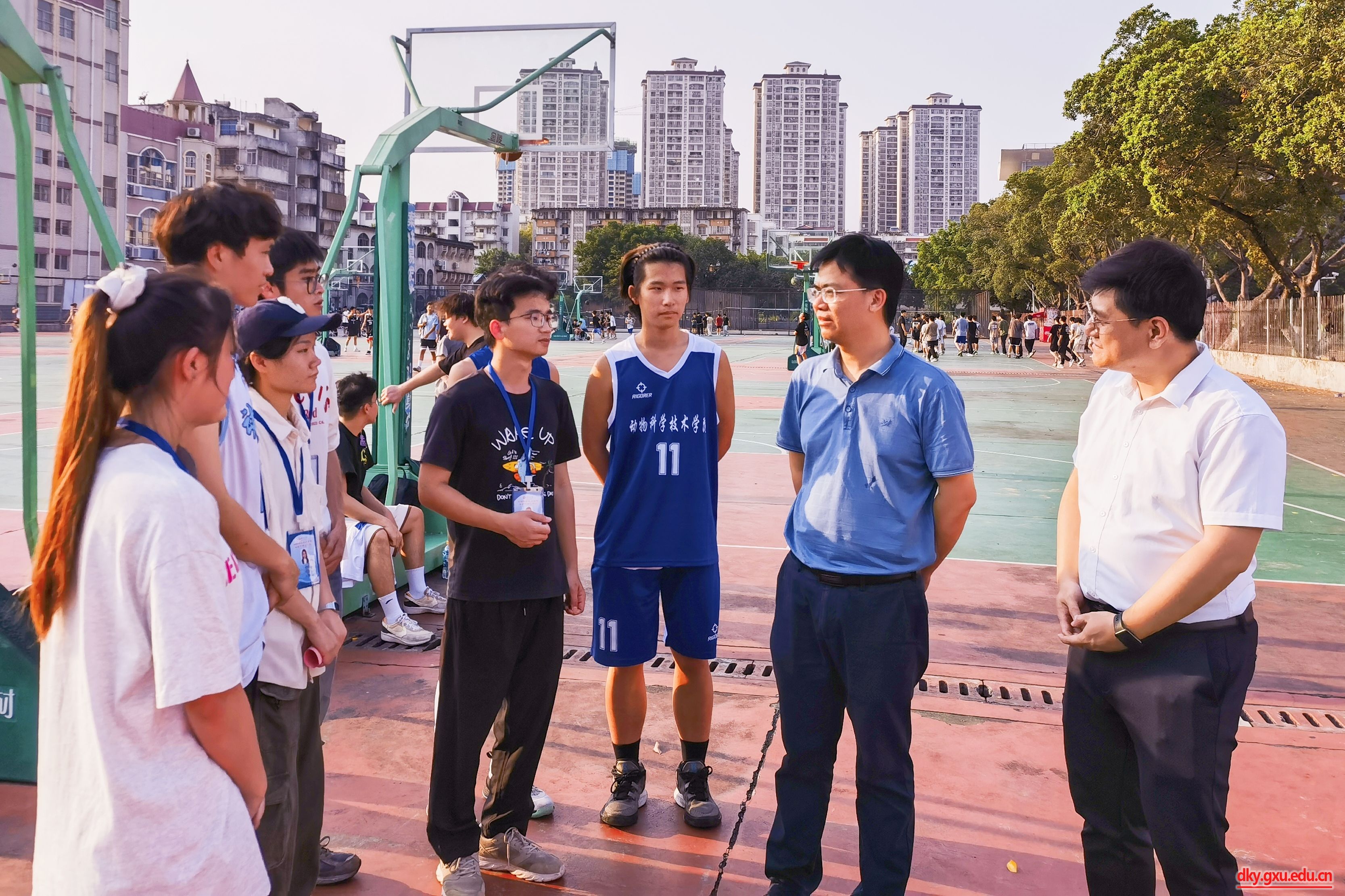 英国上市公司365